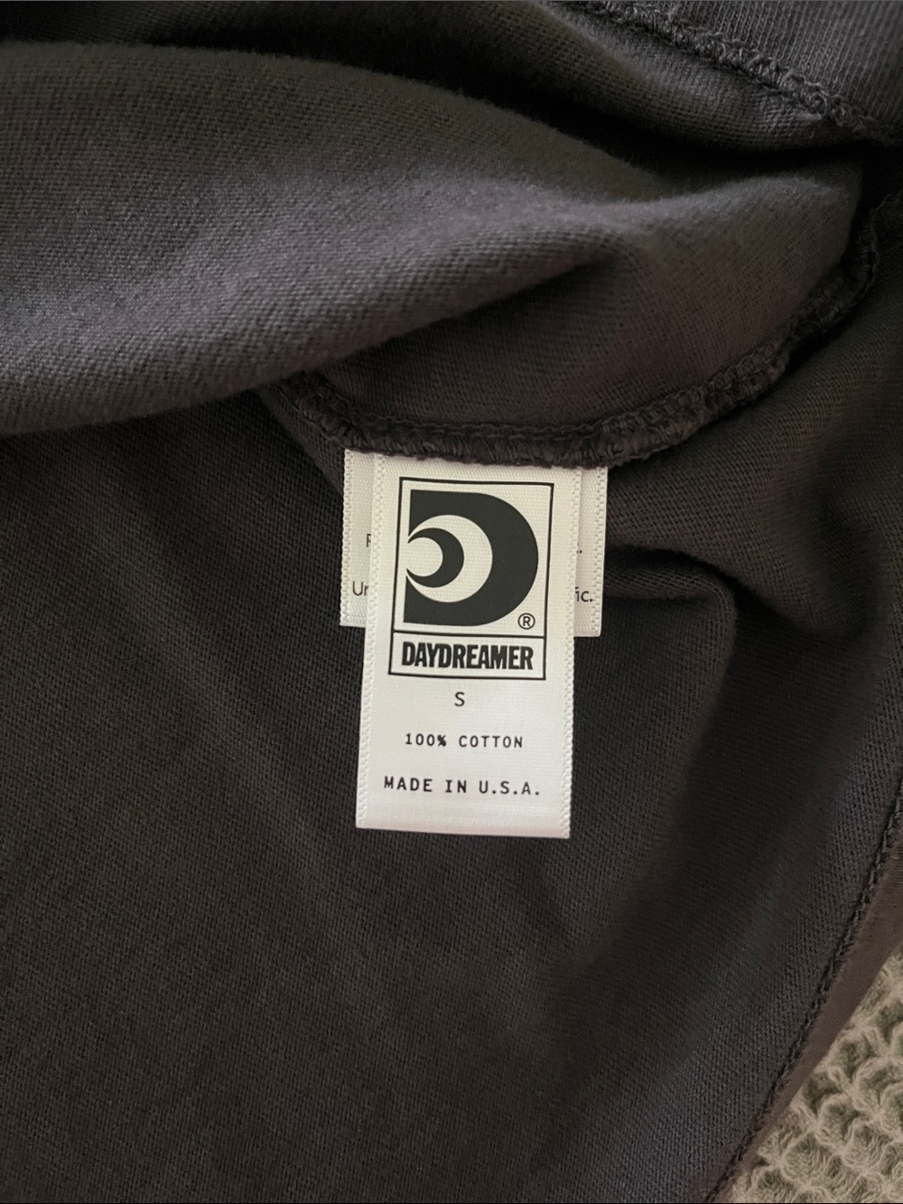 Women’s Graphic Fleetwood Mac Tee - Picture 2 of 7